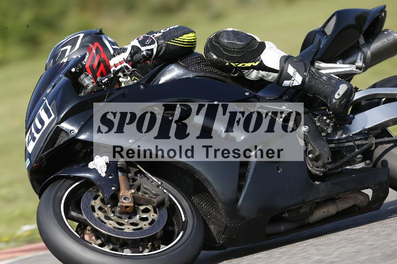 /45 10.08.2025 Plüss Moto Sport ADR/Freies Fahren/401